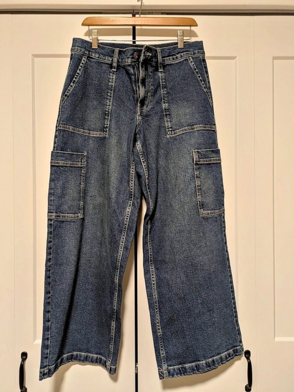 Calvin Klein Jeans Mid Rise Wide Leg Cargo Jeans Blue Medium